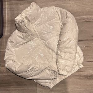 Fashion Shiny White Puffer Jacket - Lightweight Winter Coat